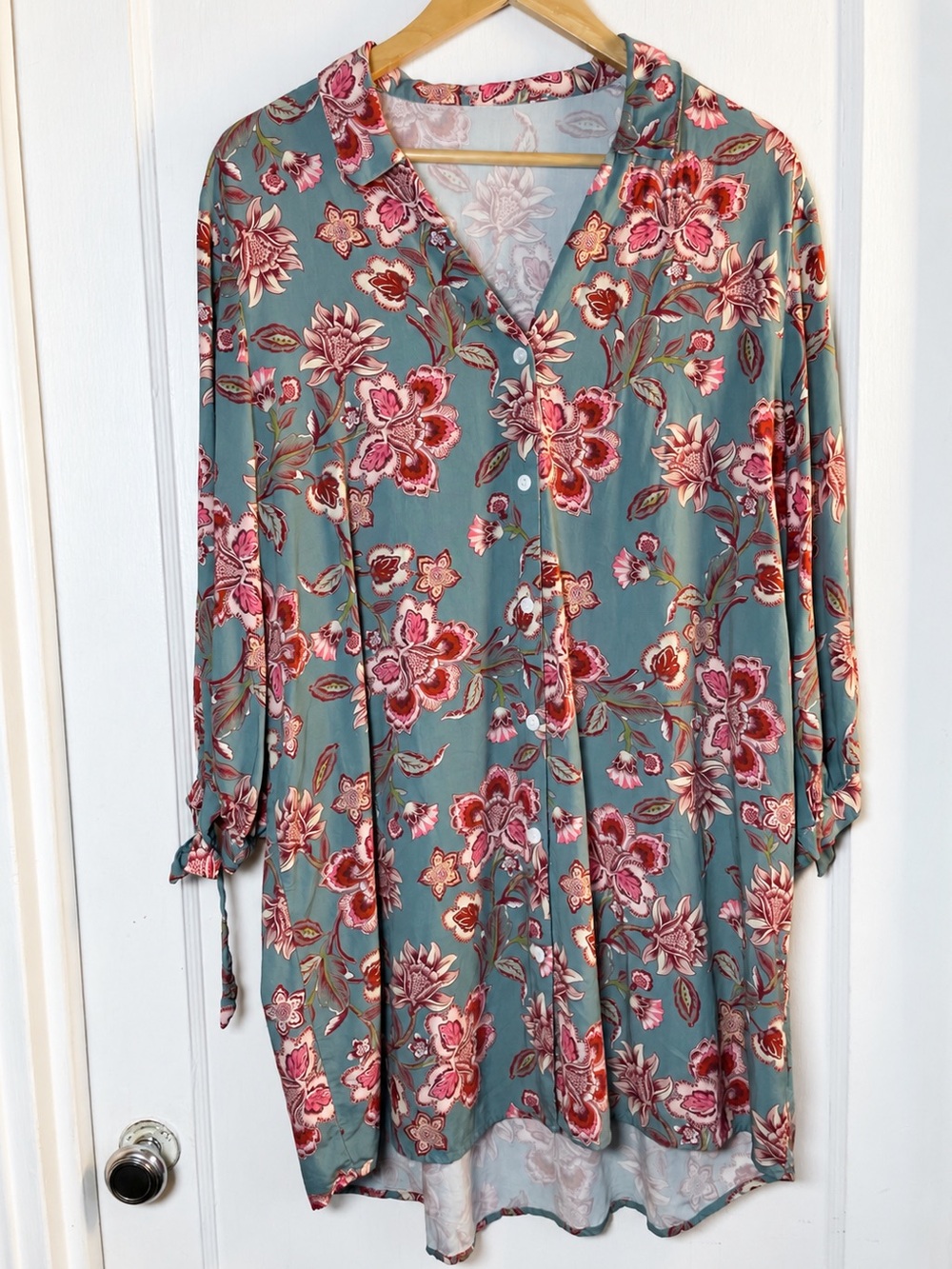 CUPSHE Floral Kimono Tunic Blouse L Sage Pink Button Front Boho High Low